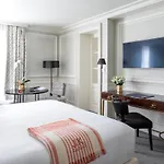 J.k. Place 5* Paříž