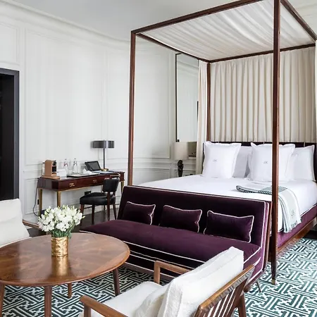 J.k. Place Hotel 5*