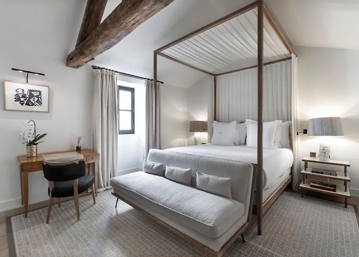 Hotel J.k. Place Paris