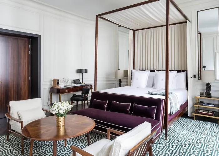 J.k. Place Hotel 5*