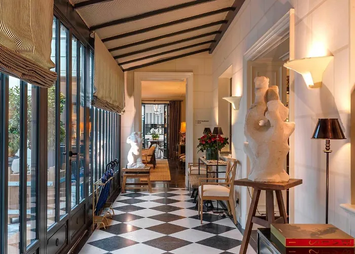 J.k. Place Hotel 5*
